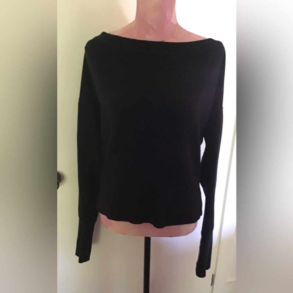 VSX Women's Black Sweater